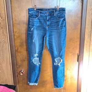 American Eagle Outfitters Women's Cropped Blue Jeans